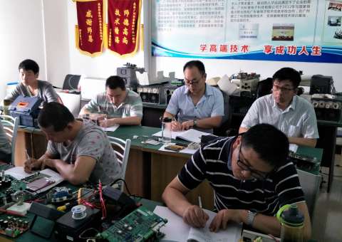 你怎么看待電路板維修對(duì)維修人員素質(zhì)的要求